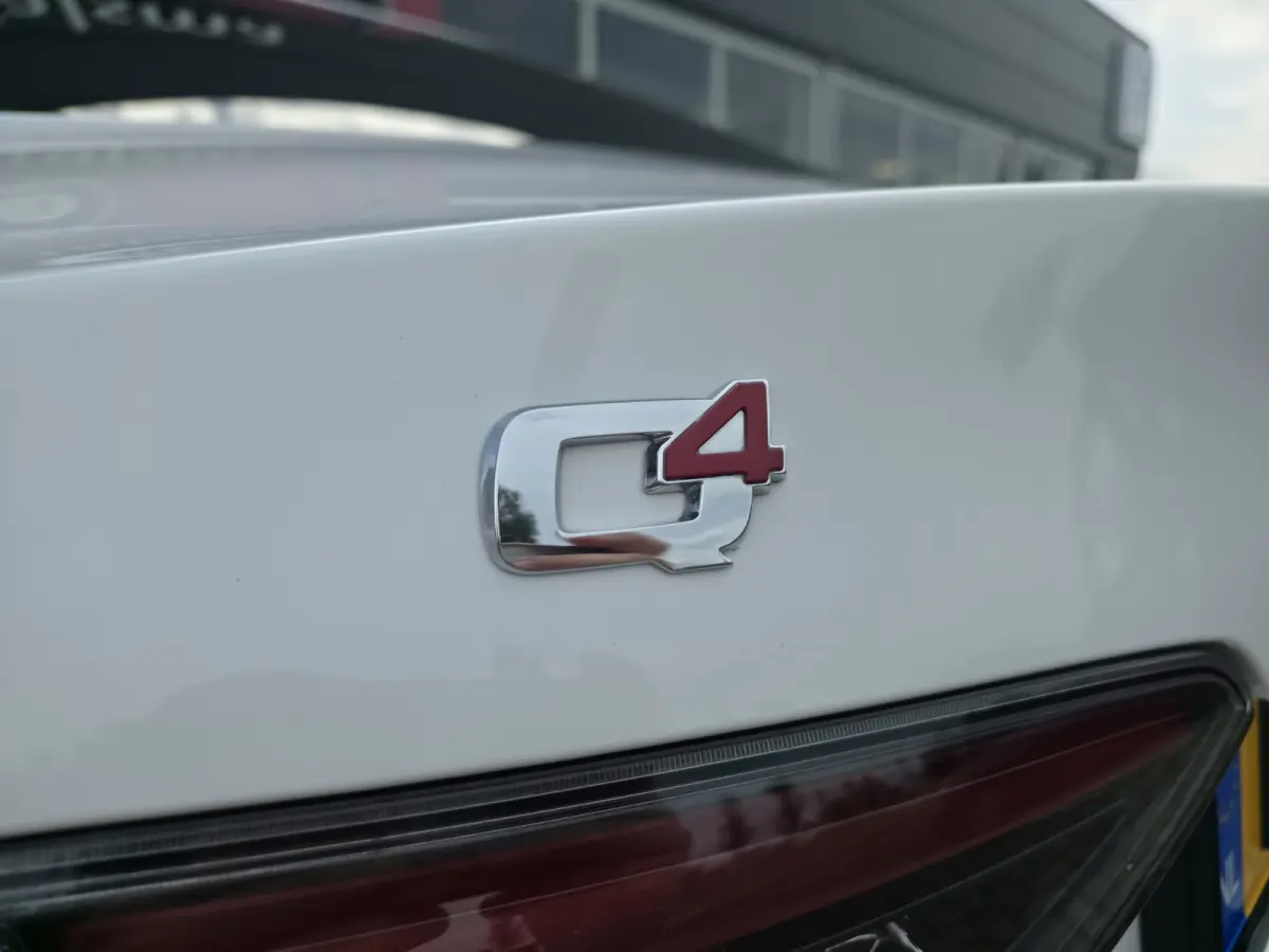 2.0 T GME AWD Veloce | Adas 2 pakket |