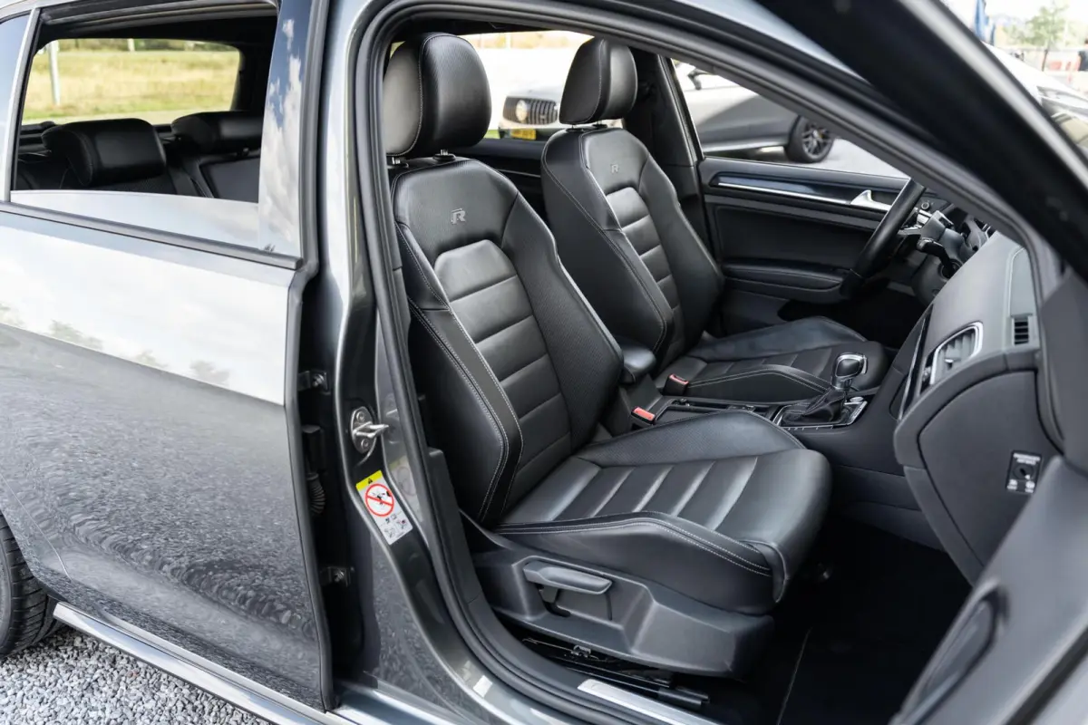 2.0 TSI 4Motion R Pano DSG Keyless