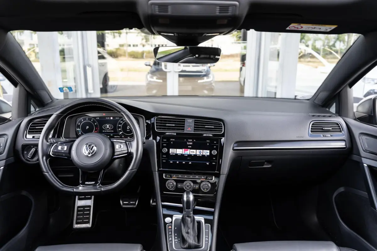 2.0 TSI 4Motion R Pano DSG Keyless