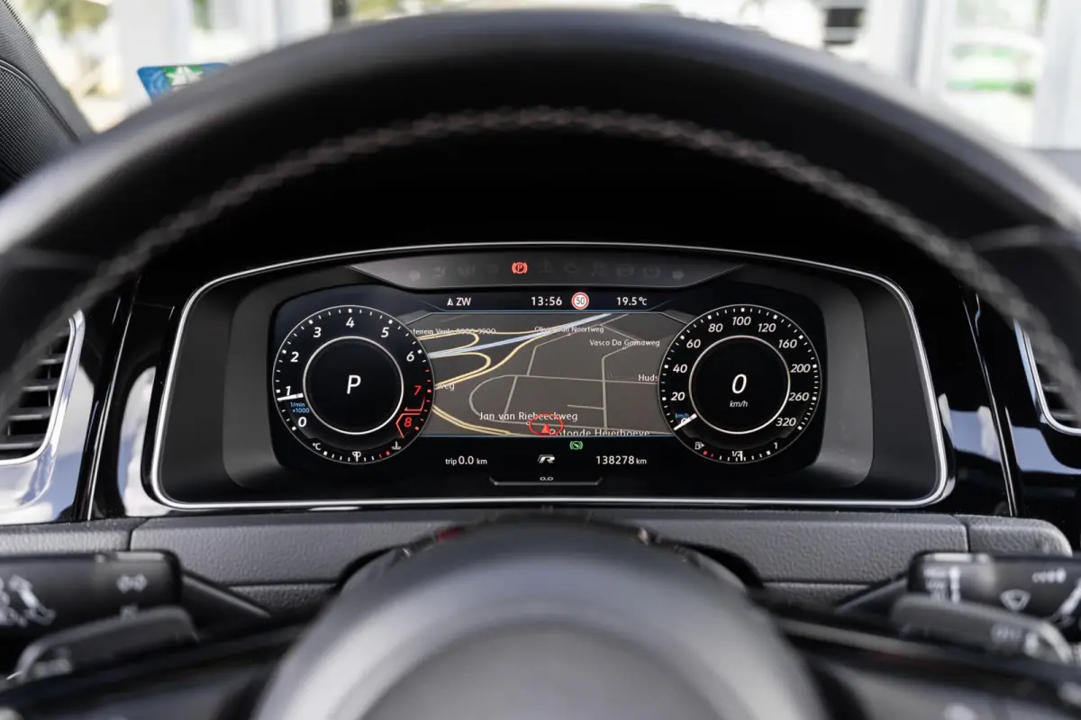 2.0 TSI 4Motion R Pano DSG Keyless