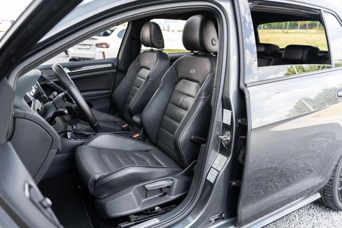 2.0 TSI 4Motion R Pano DSG Keyless
