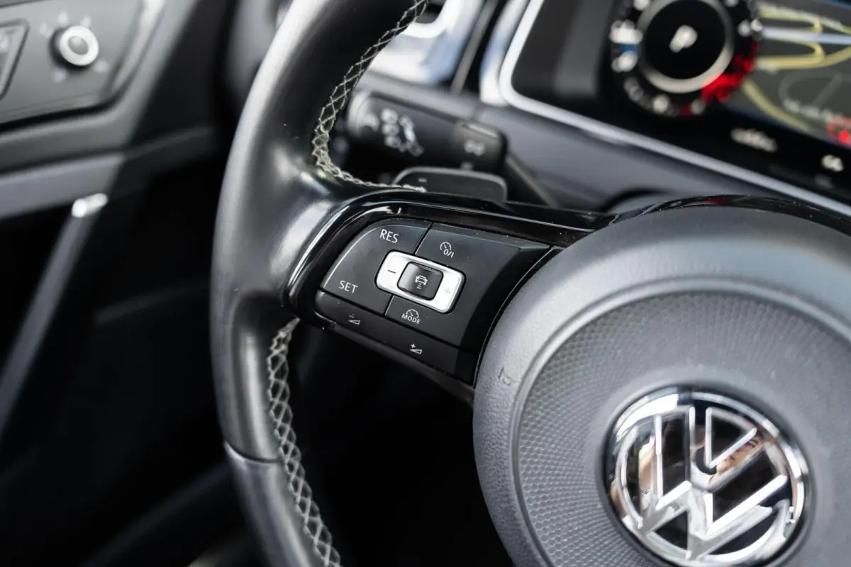 2.0 TSI 4Motion R Pano DSG Keyless