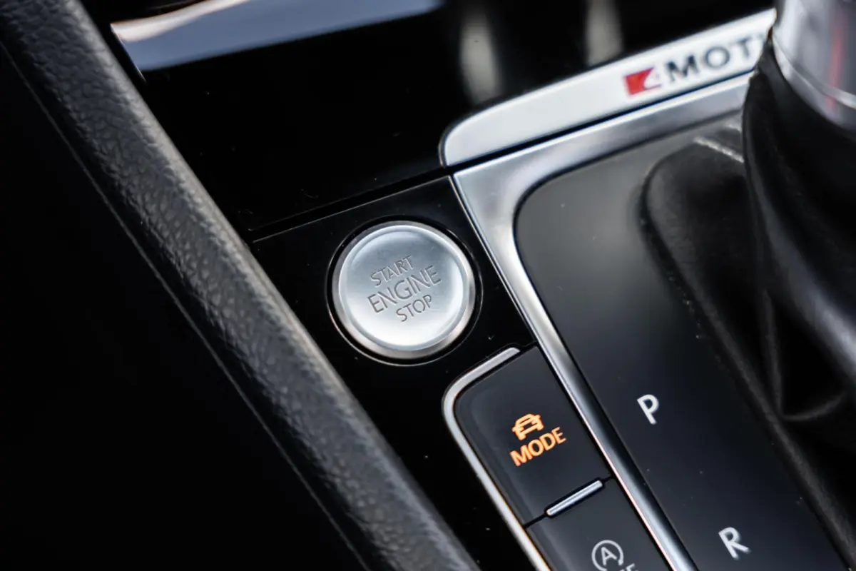 2.0 TSI 4Motion R Pano DSG Keyless