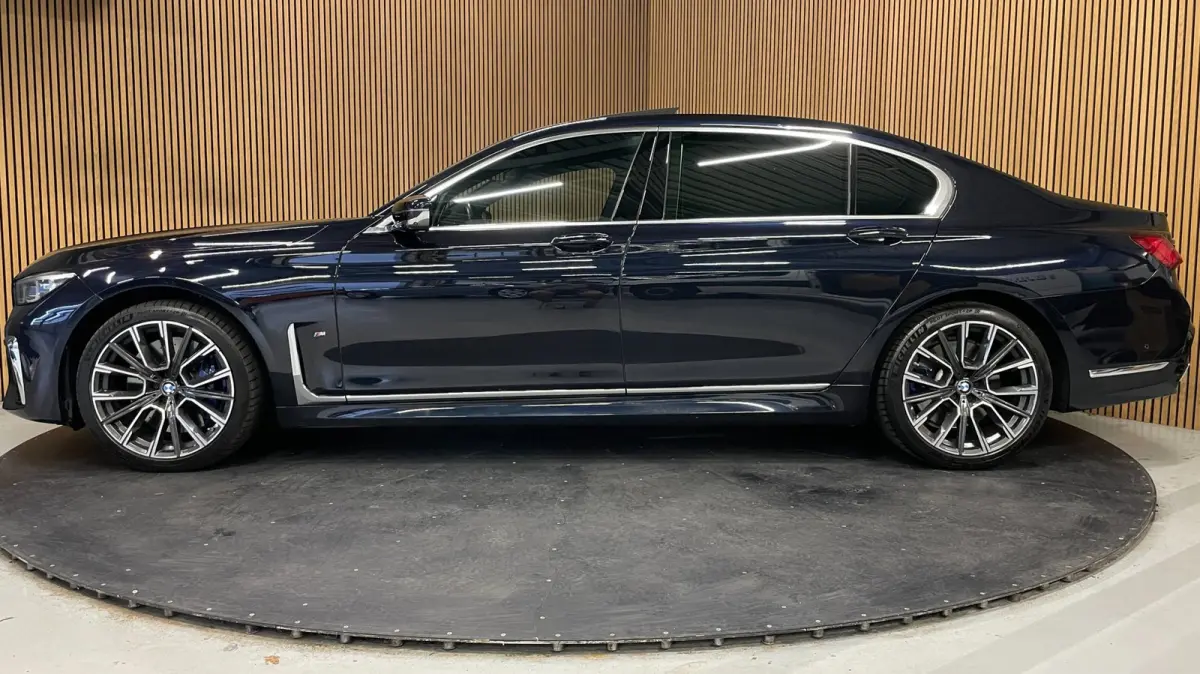 750Ld xDrive High Executive|FULL OPTION|STOELVENTILATIE|PANO|MEMORY|TREKHAAK|B&W AUDIO|360+3D CAMERA|NAP|NL-AUTO|MARGE