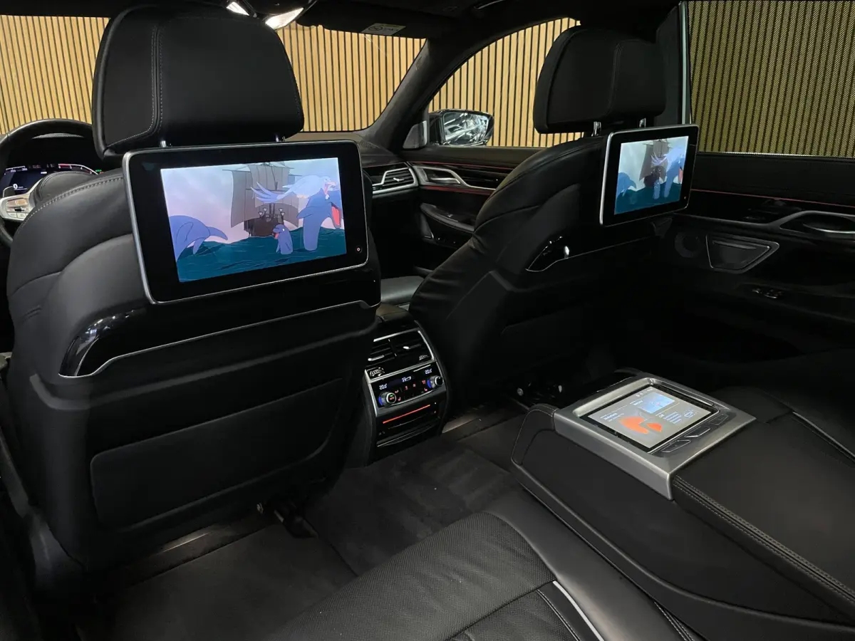 750Ld xDrive High Executive|FULL OPTION|STOELVENTILATIE|PANO|MEMORY|TREKHAAK|B&W AUDIO|360+3D CAMERA|NAP|NL-AUTO|MARGE