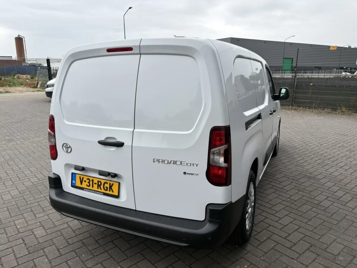 50kWh L2 10th Anniv | airco | camera | cruise