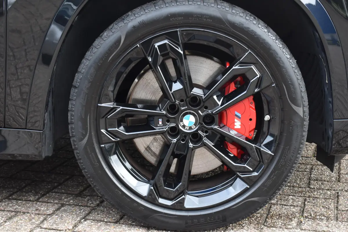 xDrive30e M-Sport | 1e Eigenaar | Schuifdak | Leder | Trekhaak | 12 mnd BOVAG garantie | Whatsapp 06-53188999