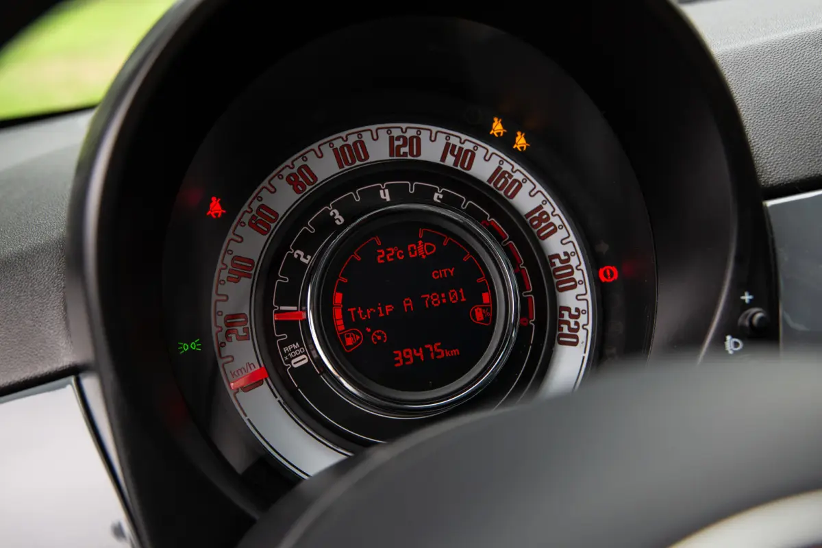 1.0 Hybrid Dolcevita , Panoramadak, Cruise control,