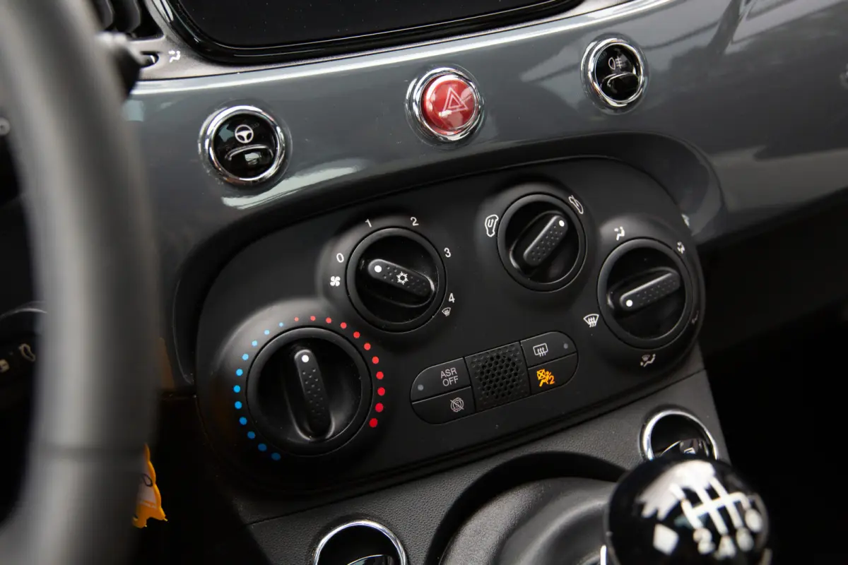 1.0 Hybrid Dolcevita , Panoramadak, Cruise control,