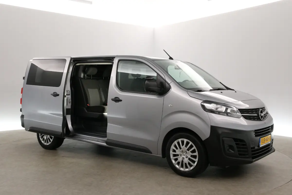 2.0 CDTI L3H1 | DC | 6 Zits | Airco | Cruise | Camera | Trekhaak | Parkeersens.