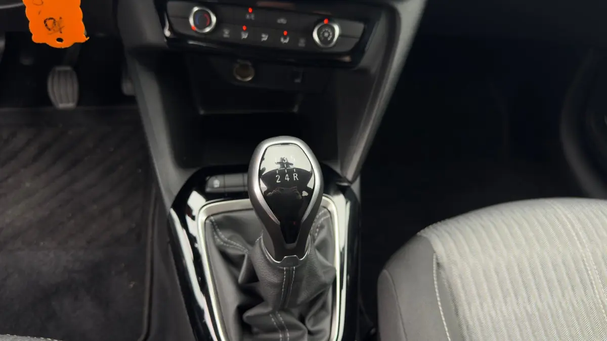 1.2 Edition | Apple Carplay / Android Auto | Parkeersensoren achter | LMV | Cruise |