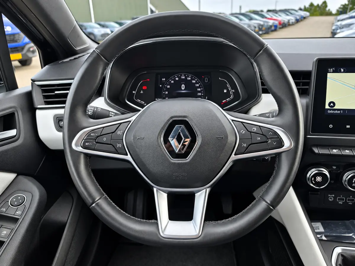 1.0 TCe 90 Techno | Apple Carplay/Android | Climate | Cruise contro | Parkeersensor | Navi