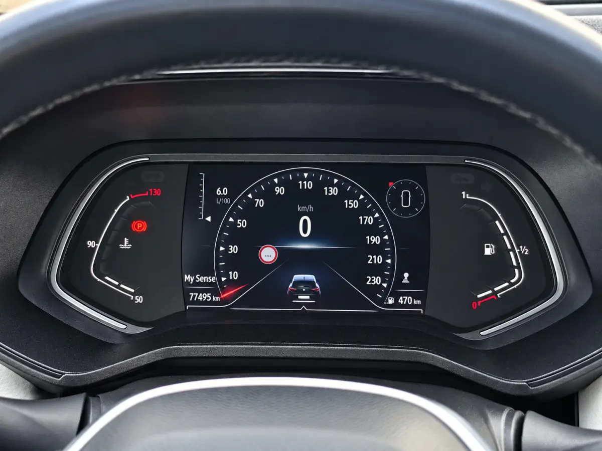 1.0 TCe 90 Techno | Apple Carplay/Android | Climate | Cruise contro | Parkeersensor | Navi
