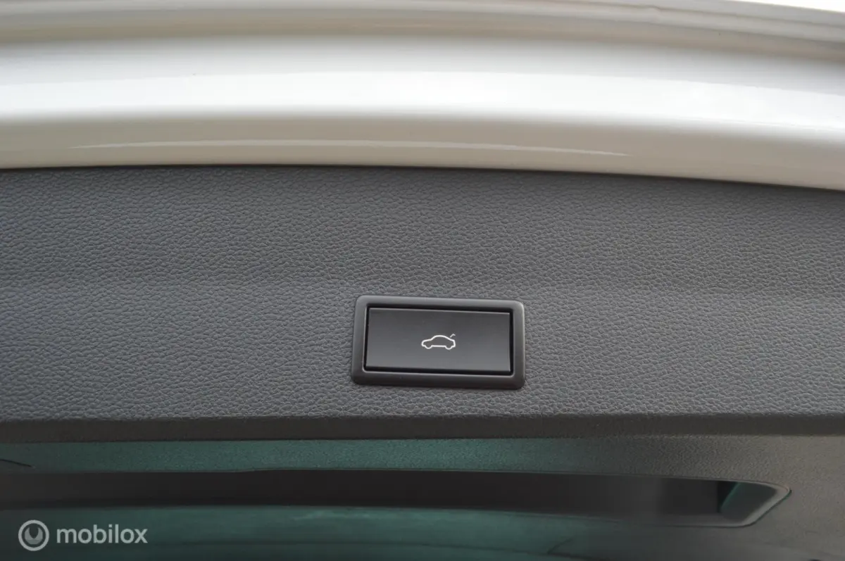 1.5 TSI FR AUTOMAAT Business Intense