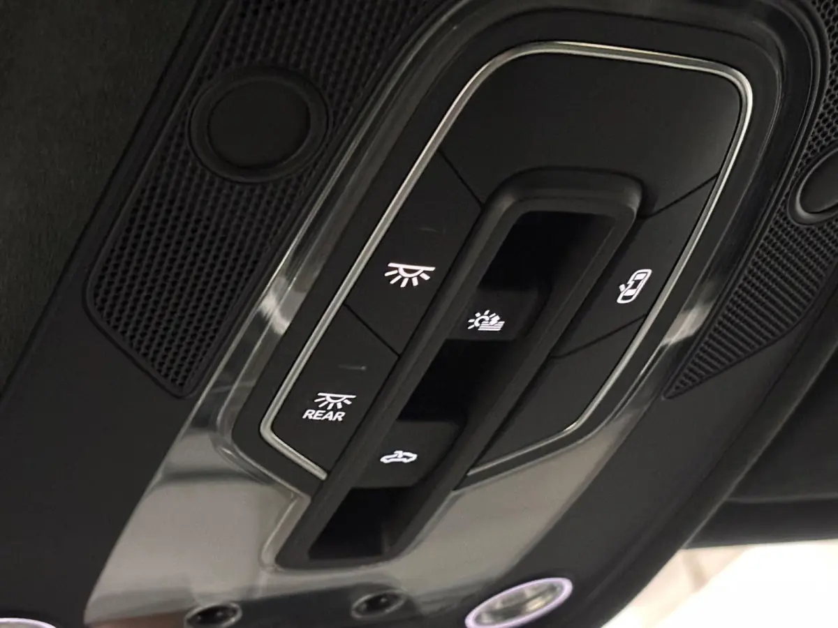 4.0 V8 - Keramisch - Pano - B&O - Massage