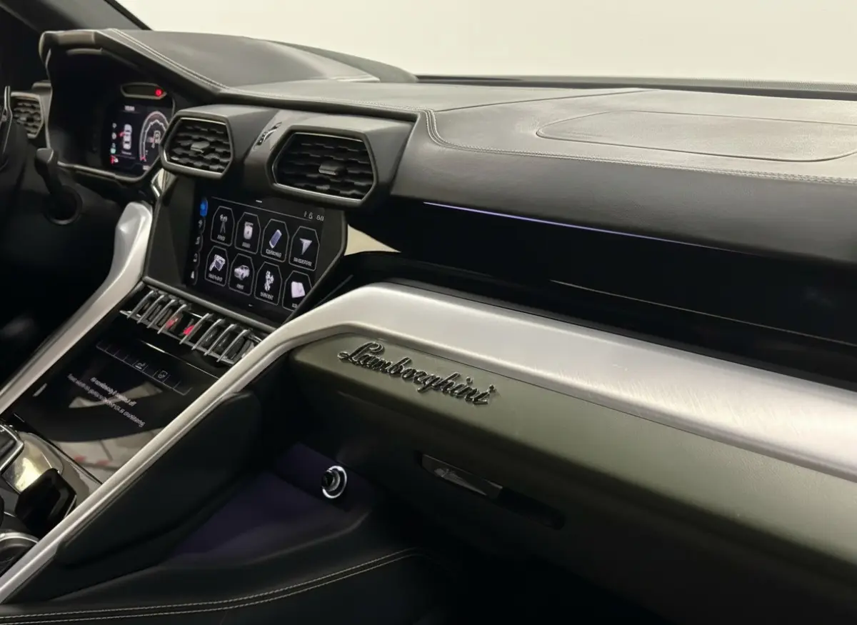 4.0 V8 - Keramisch - Pano - B&O - Massage