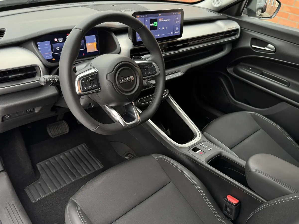 e-Hybrid 100 Altitude Automaat | Adaptive Cruise Control | Carplay/Android Auto | Achteruitrijcamera | Climate Control |