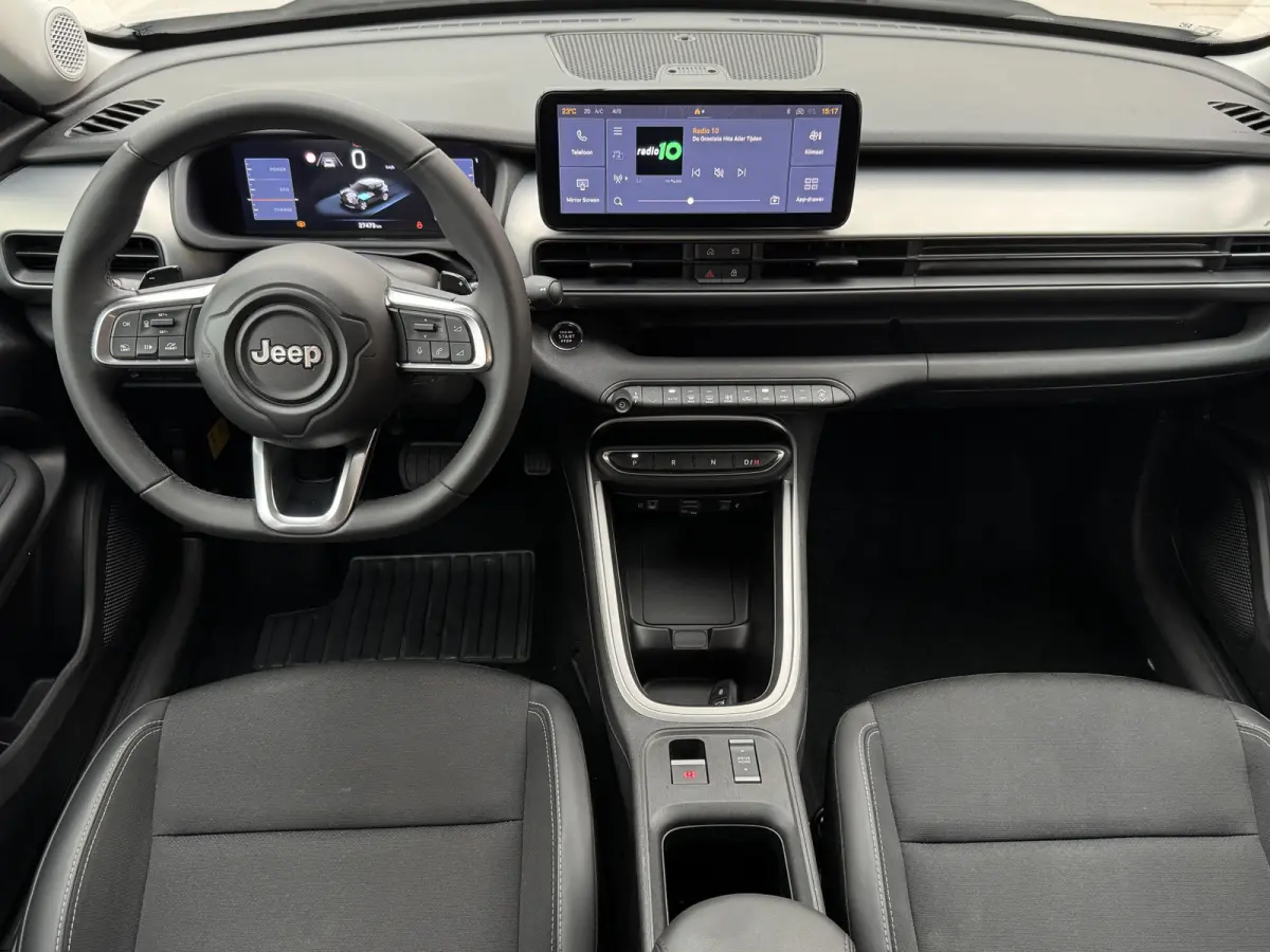 e-Hybrid 100 Altitude Automaat | Adaptive Cruise Control | Carplay/Android Auto | Achteruitrijcamera | Climate Control |