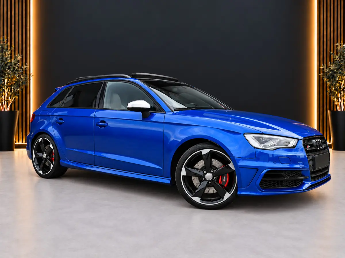2.0 TFSI S3 Quattro Sepang Blue | RS Seats | Pano | B&O"| Nappa Leder | Armytrix | Rotor 19'' | Camera | Cruise | Led | Stoelverwarming | Navi | Armytrix | Afgevlakt Stuur | F1 Flippers | Li