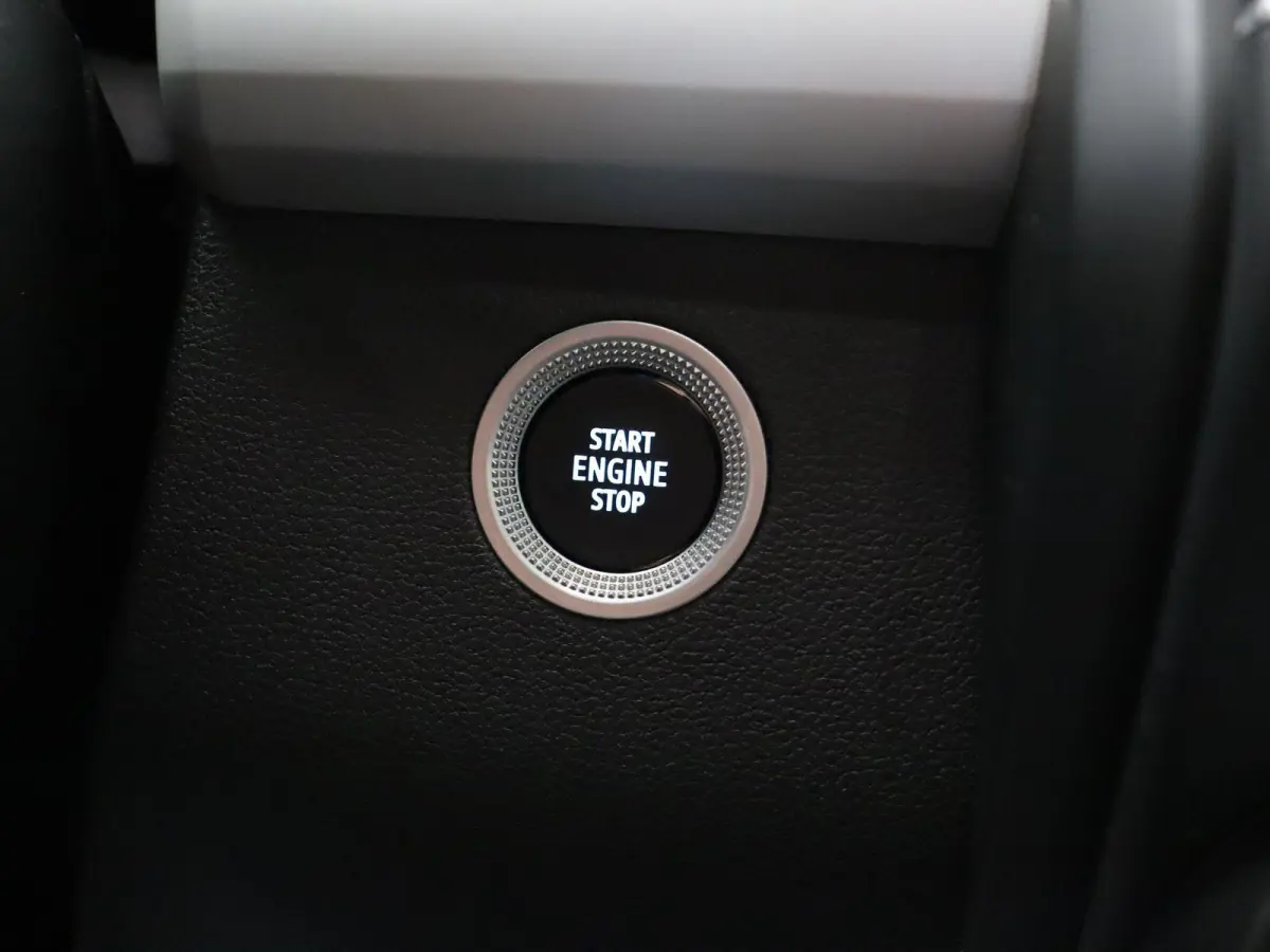 R110 Zen 52 kWh | Accu koop | CCS | 93% SOH | Airconditioning | Apple Carplay / Android auto | Lichtmetaal | Achteruitrijcamera |
