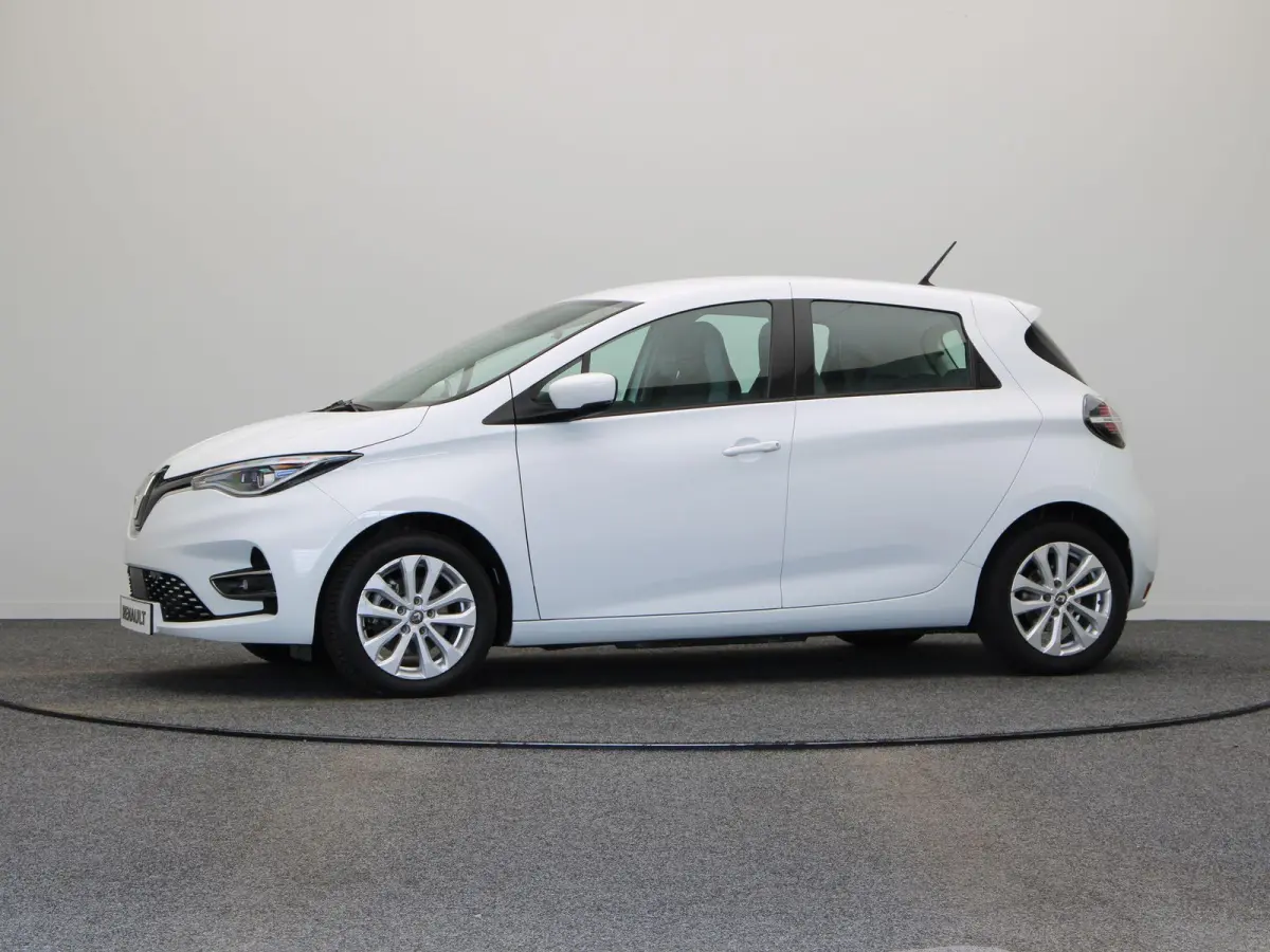 R110 Zen 52 kWh | Accu koop | CCS | 93% SOH | Airconditioning | Apple Carplay / Android auto | Lichtmetaal | Achteruitrijcamera |