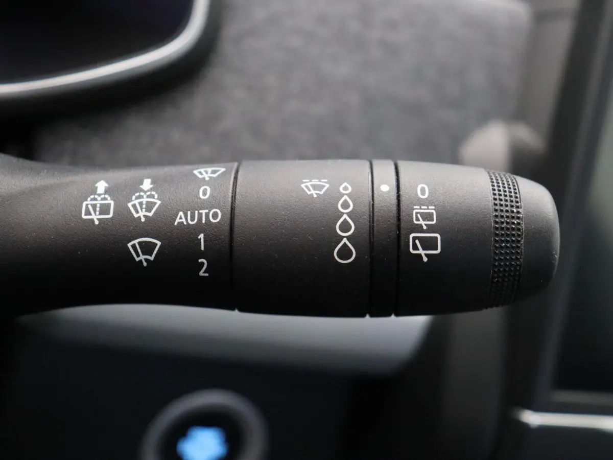 R110 Zen 52 kWh | Accu koop | CCS | 93% SOH | Airconditioning | Apple Carplay / Android auto | Lichtmetaal | Achteruitrijcamera |