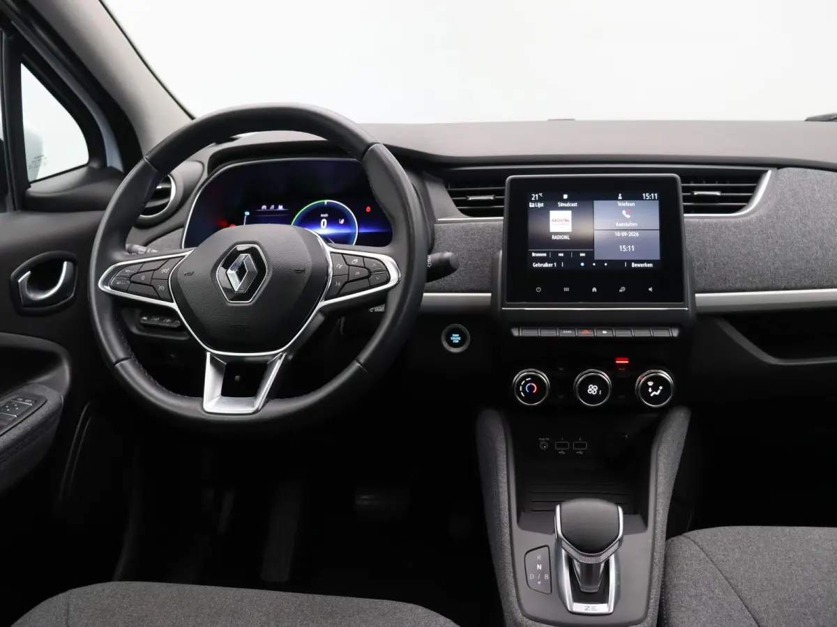 R110 Zen 52 kWh | Accu koop | CCS | 93% SOH | Airconditioning | Apple Carplay / Android auto | Lichtmetaal | Achteruitrijcamera |