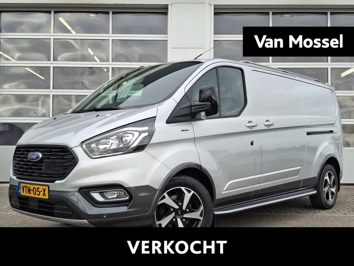 300 2.0 TDCI L2H1 Active | Trekhaak | 17'' LMV | Apple Carplay & Android Auto | Achteruitcamera | Dubbele Schuifdeur |