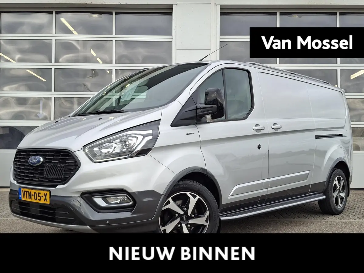 300 2.0 TDCI L2H1 Active | Trekhaak | 17'' LMV | Apple Carplay & Android Auto | Achteruitcamera | Dubbele Schuifdeur |