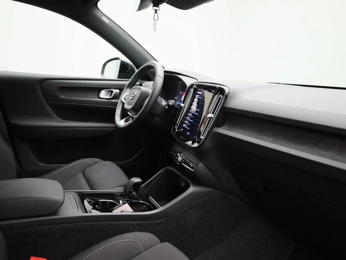 Core | Camera | Navigatie | Climate Control | Apple Carplay/Android Auto |