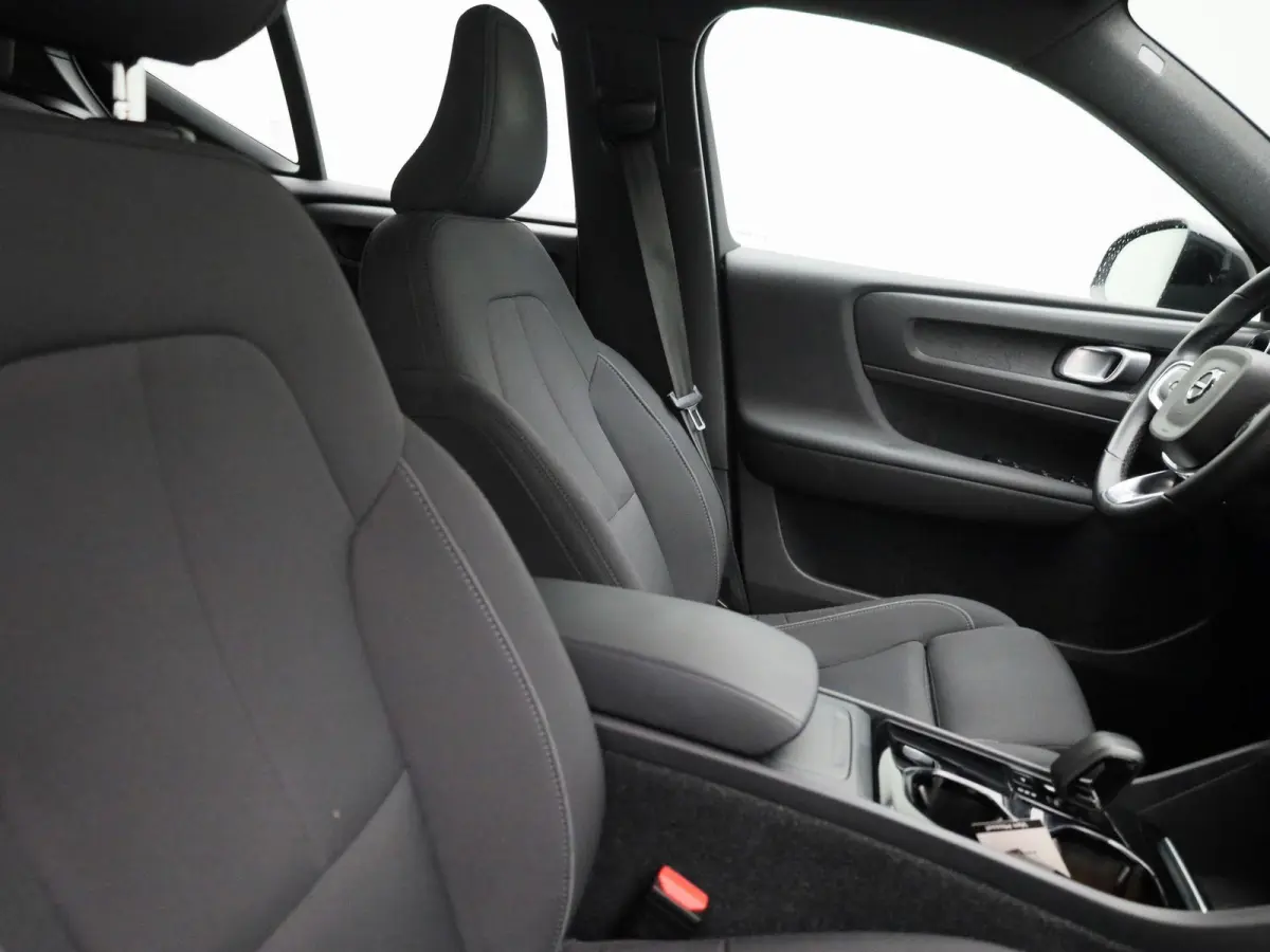 Core | Camera | Navigatie | Climate Control | Apple Carplay/Android Auto |
