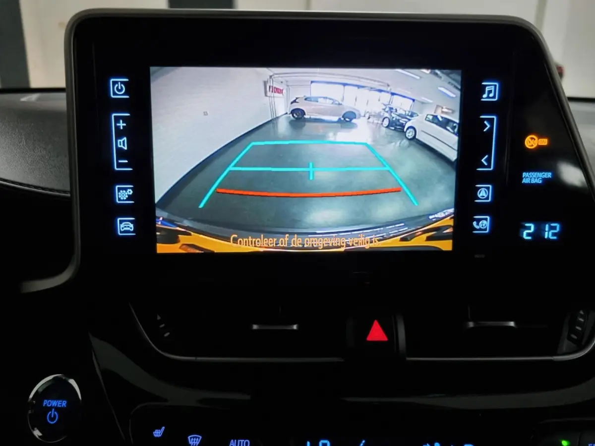 1.8 Hybrid Dynamic / stoel- en stuurverwarming