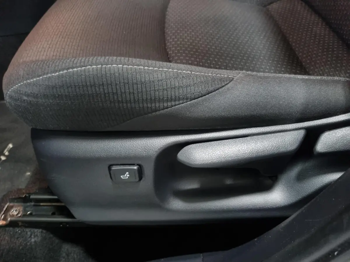 1.8 Hybrid Dynamic / stoel- en stuurverwarming