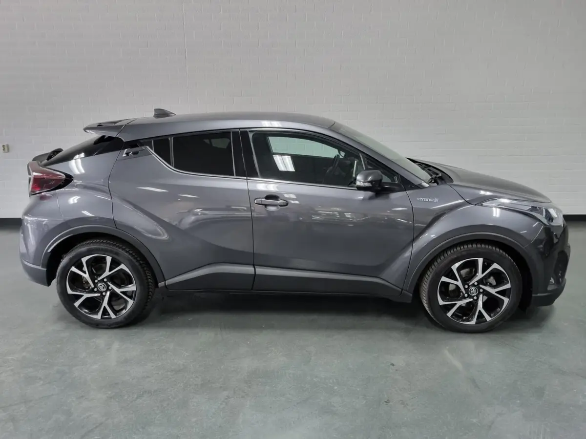 1.8 Hybrid Dynamic / stoel- en stuurverwarming
