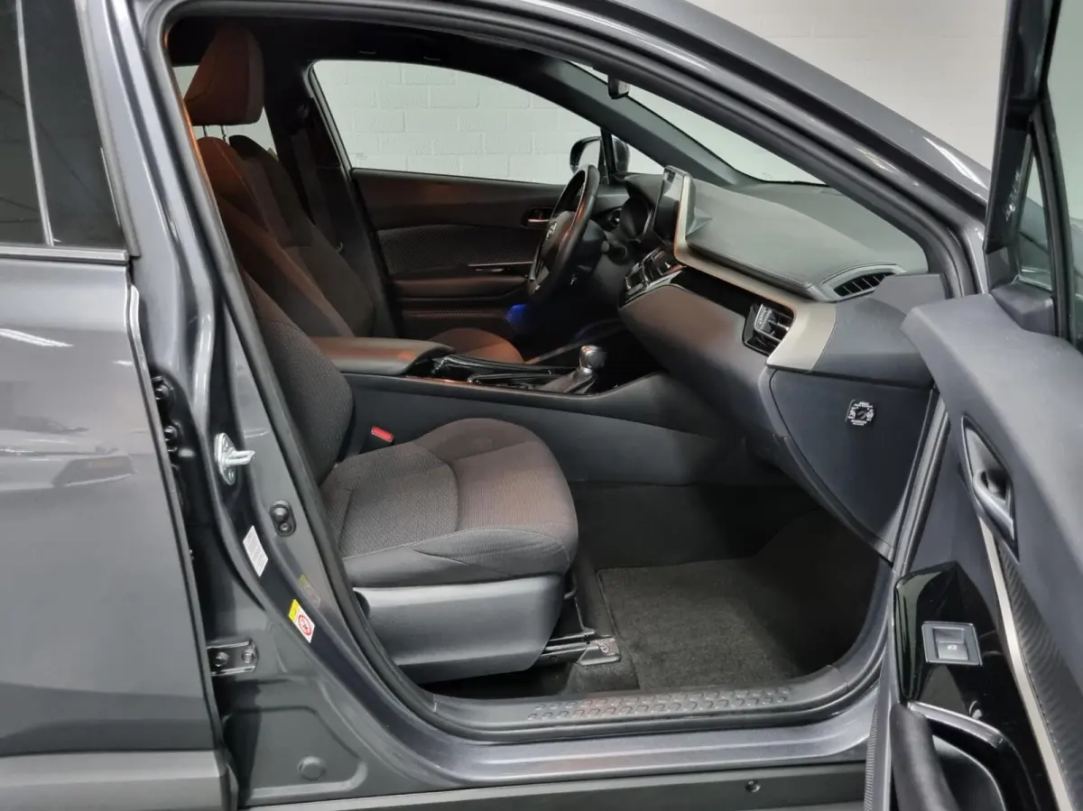 1.8 Hybrid Dynamic / stoel- en stuurverwarming