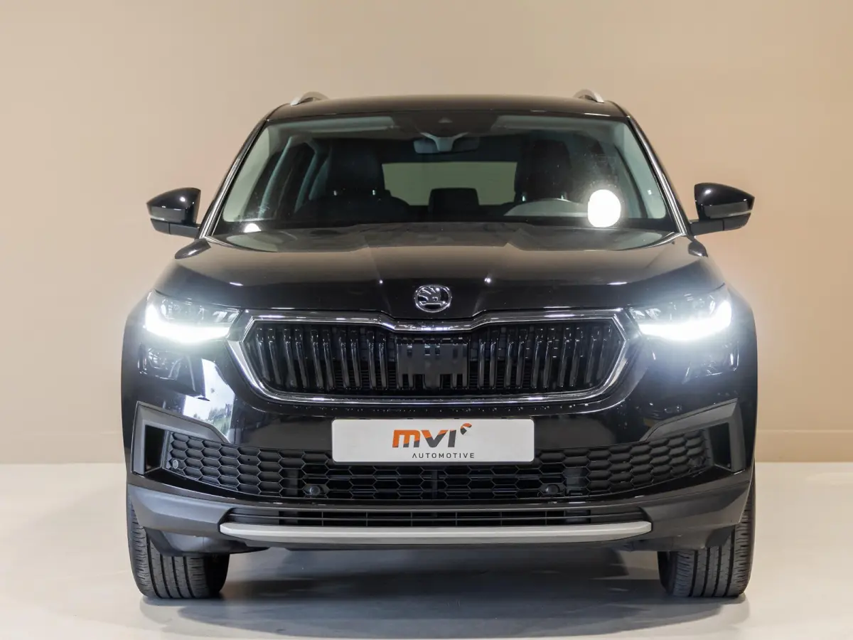 1.5 TSI Business Edition / 150pk / Achteruitrij camera / Dodehoek assistent /