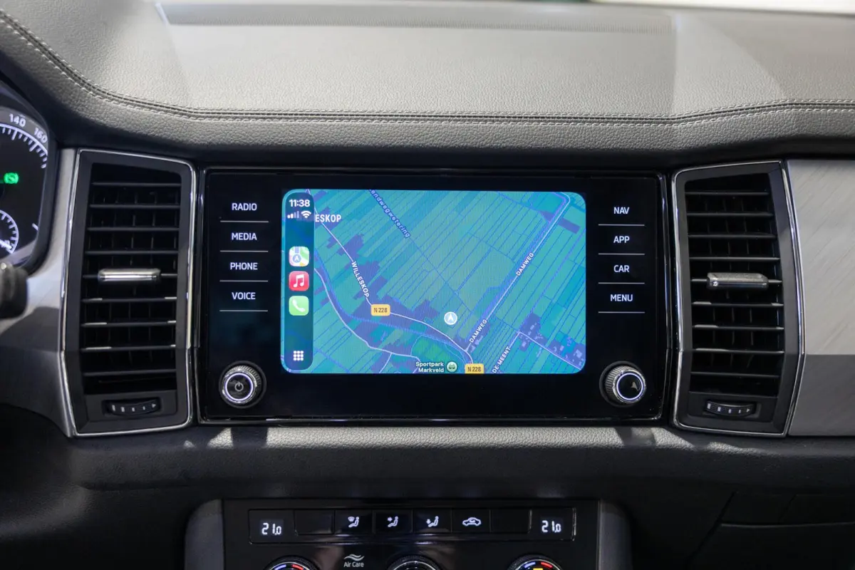 1.5 TSI Business Edition / 150pk / Achteruitrij camera / Dodehoek assistent /