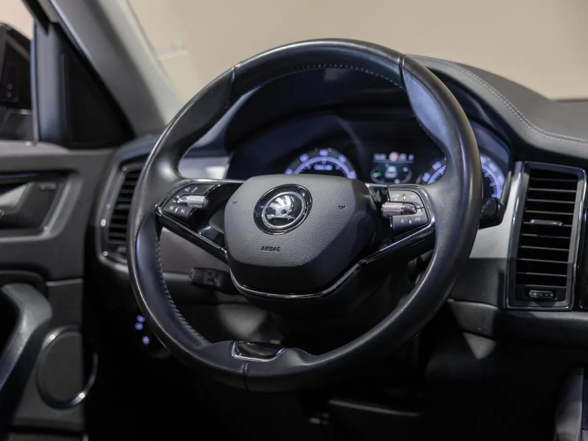 1.5 TSI Business Edition / 150pk / Achteruitrij camera / Dodehoek assistent /