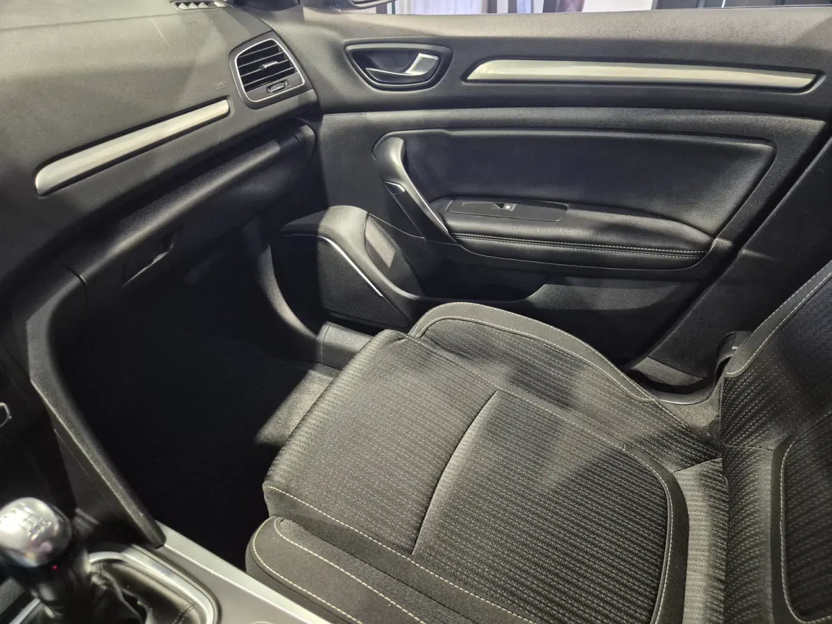 1.3 TCe GT-Line LED | Camera | Carplay-Android | Navi | Cruise