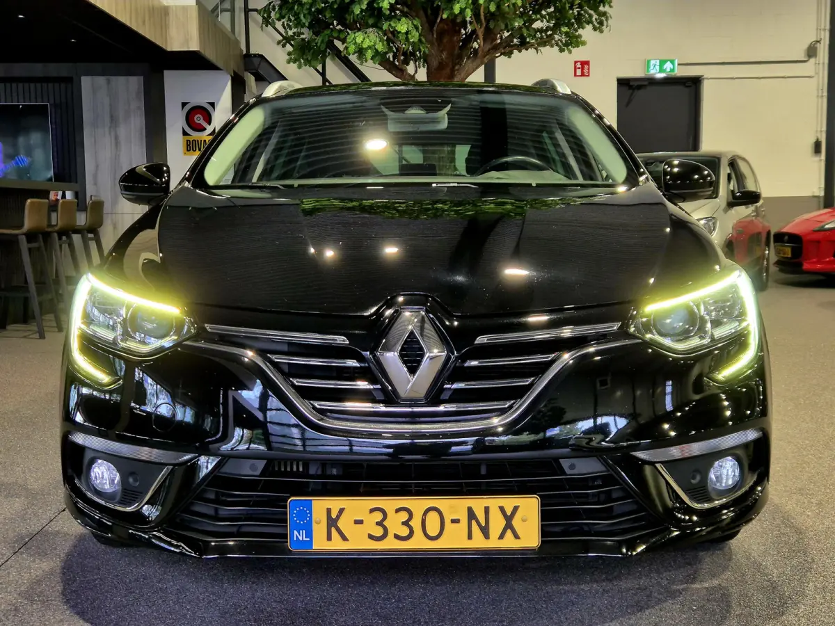 1.3 TCe GT-Line LED | Camera | Carplay-Android | Navi | Cruise