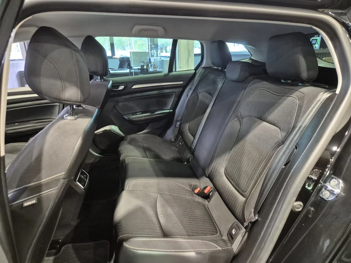 1.3 TCe GT-Line LED | Camera | Carplay-Android | Navi | Cruise