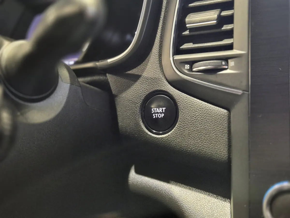 1.3 TCe GT-Line LED | Camera | Carplay-Android | Navi | Cruise