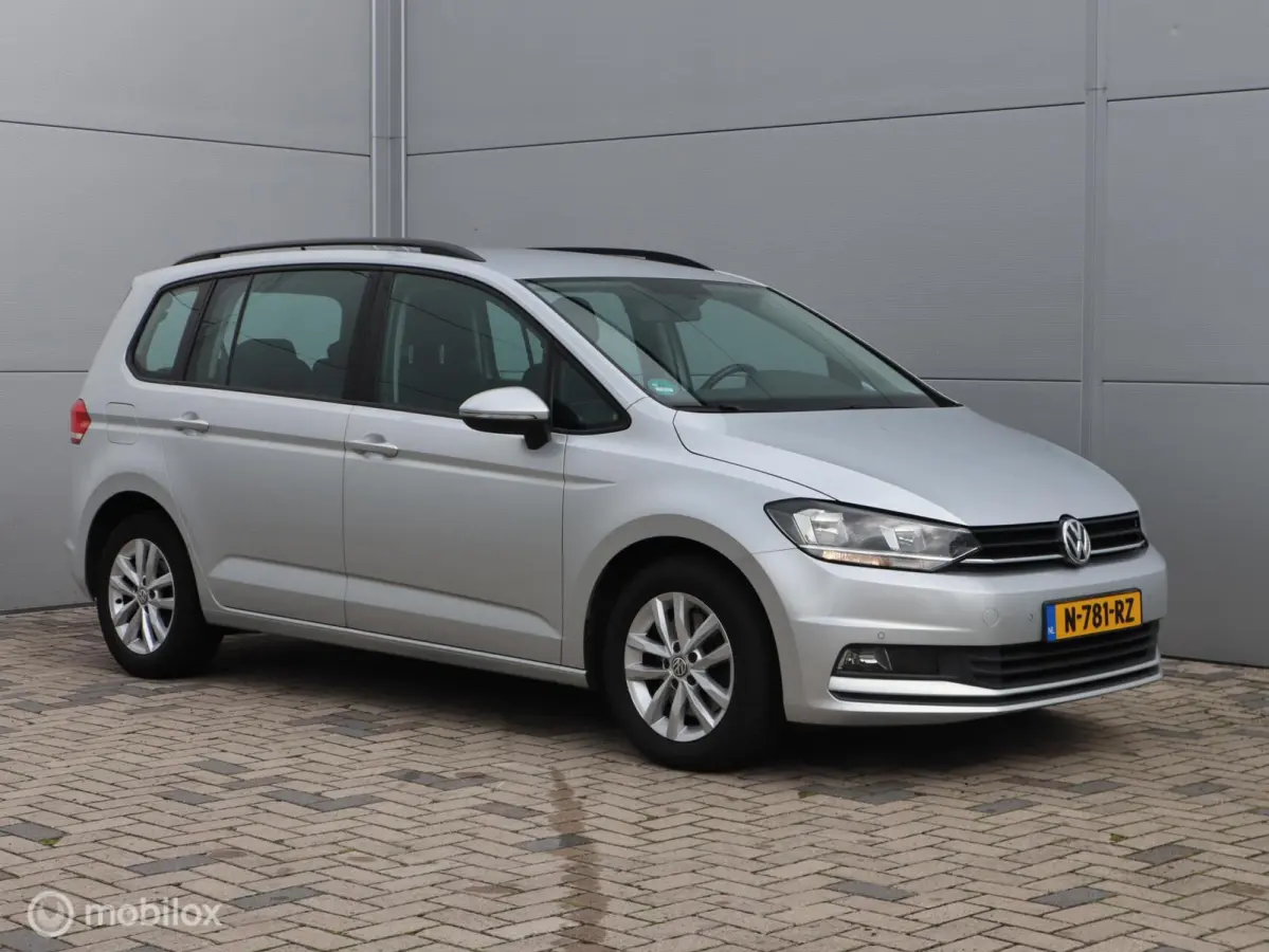 1.0 TSI Comfortline 7p PDC CarPlay Cruise Clima