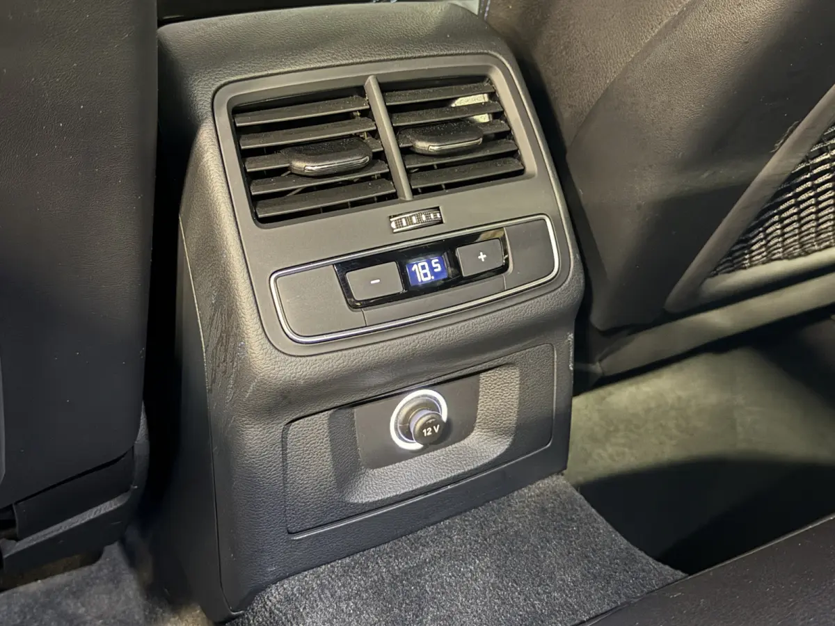 35 TFSI Sport S-line edition | Leder | ACC | Apple Carplay | Stoelverwarming