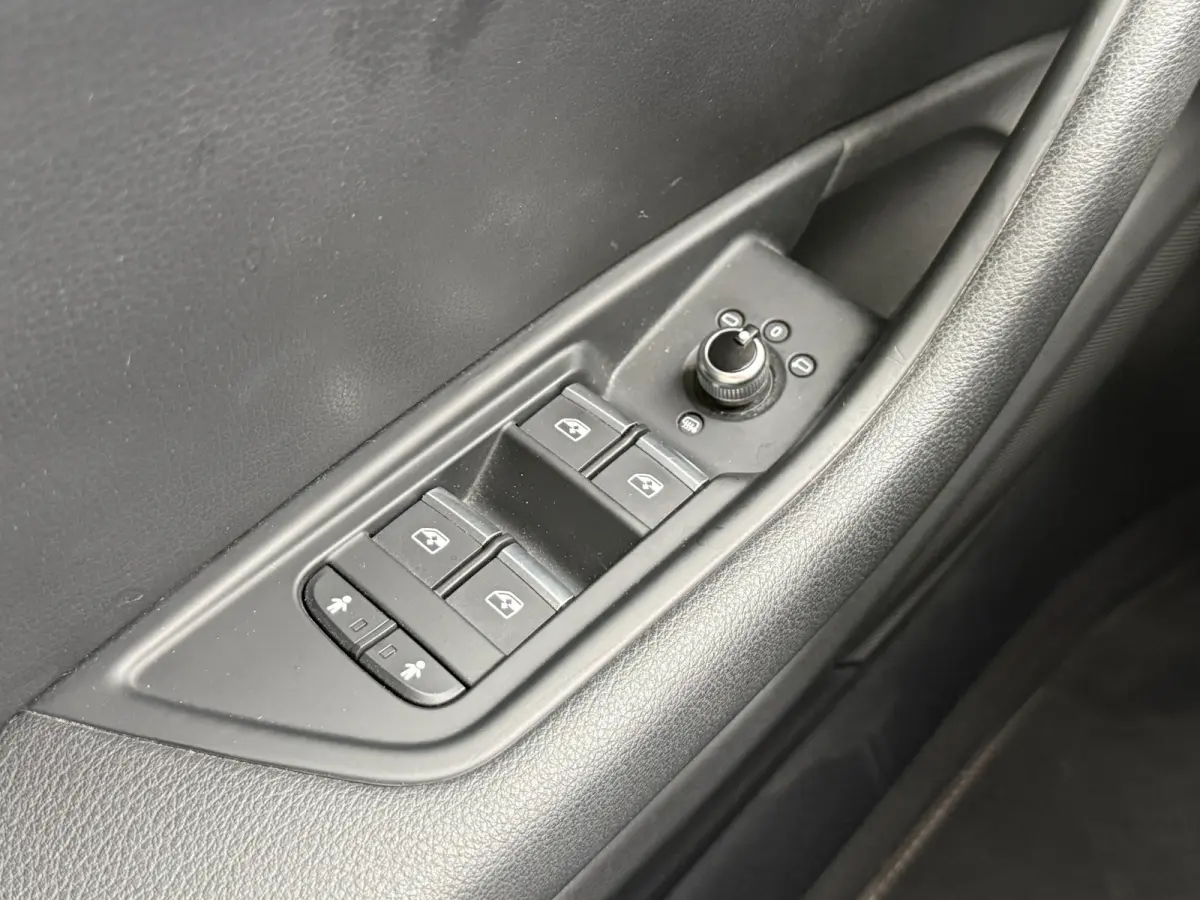 35 TFSI Sport S-line edition | Leder | ACC | Apple Carplay | Stoelverwarming