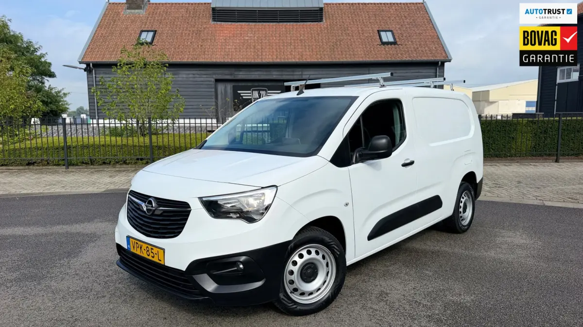 1.5D L2H1 EDITION APPLE CARPLAY AIRCO/ECC NAVIGATIE PDC