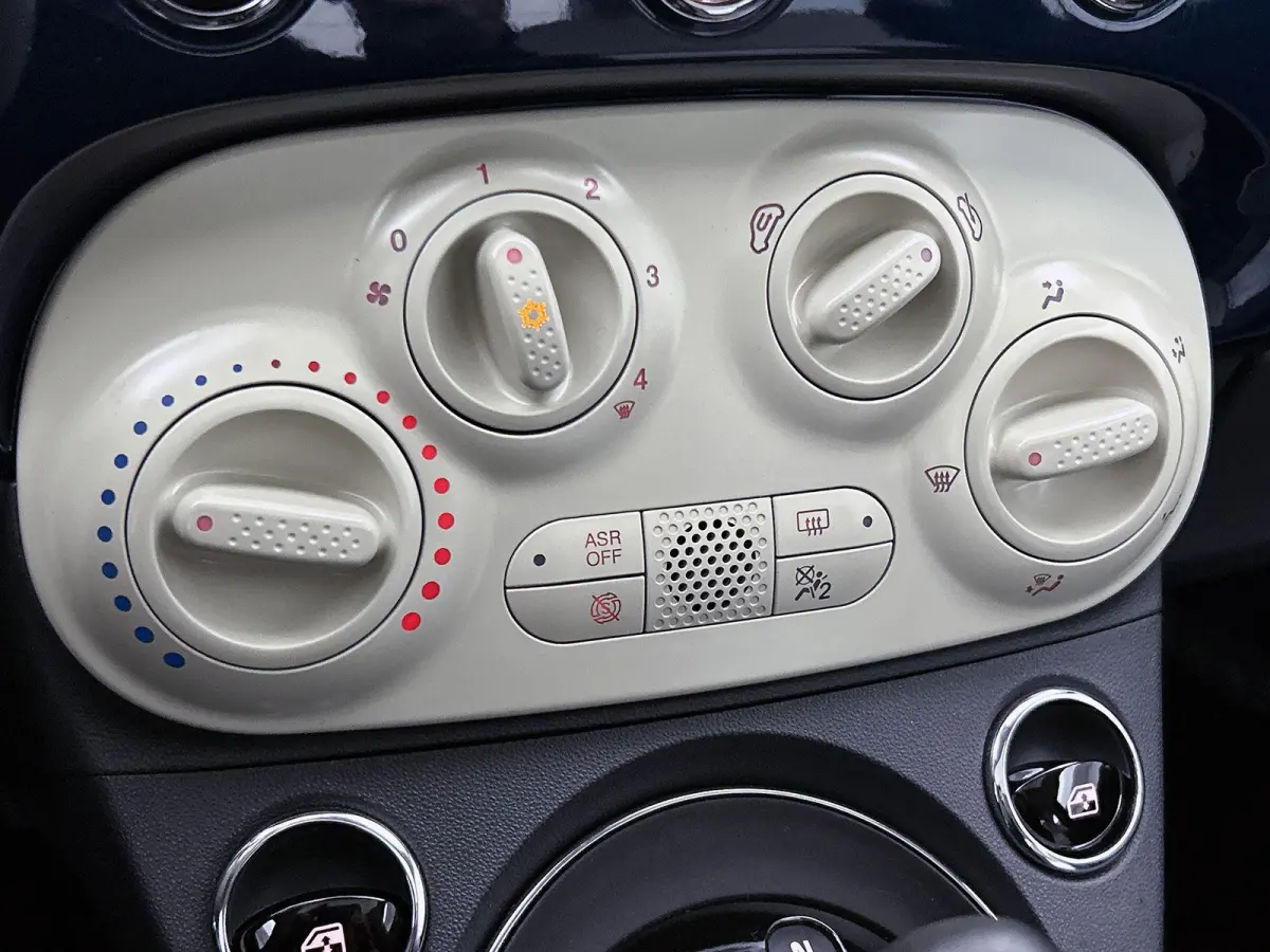 0.9 TwinAir Turbo Lounge | Automaat | Elektrisch Schuif-Kanteldak | Navigatie | Lichtmetalen velgen