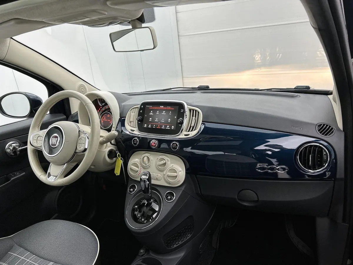 0.9 TwinAir Turbo Lounge | Automaat | Elektrisch Schuif-Kanteldak | Navigatie | Lichtmetalen velgen