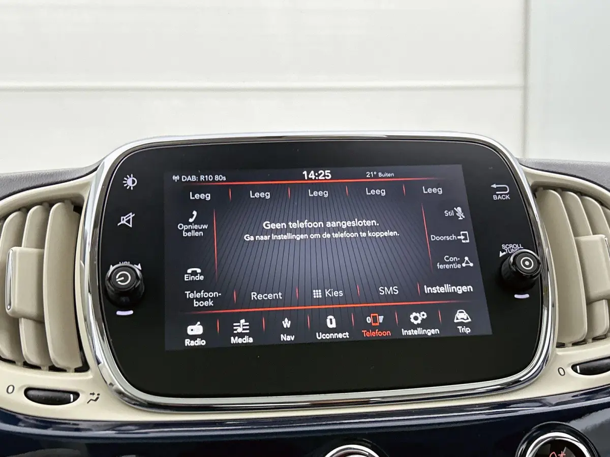 0.9 TwinAir Turbo Lounge | Automaat | Elektrisch Schuif-Kanteldak | Navigatie | Lichtmetalen velgen