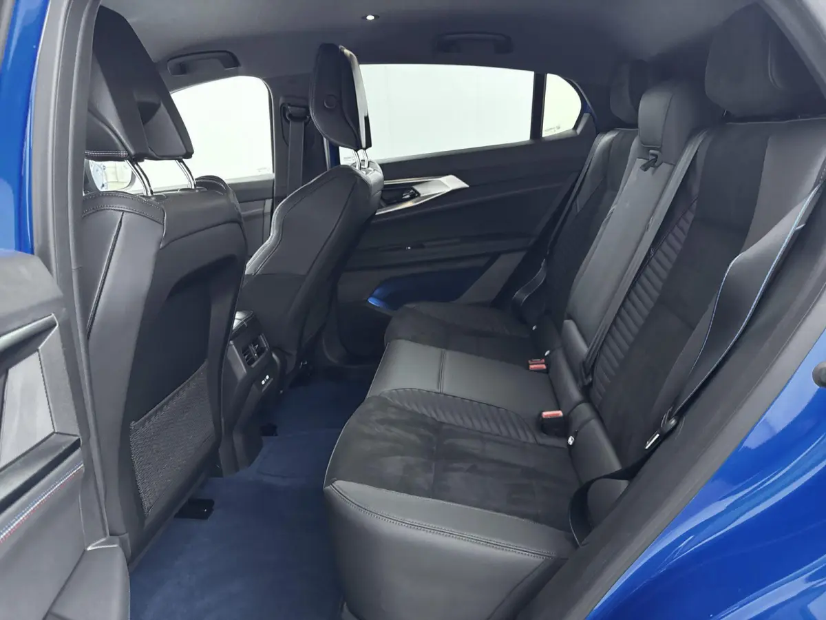 1.2 E-Tech 4x4 plug-in hybrid 300Pk esprit Alpine | Google Navigatie | Apple & Android Carplay | 4 Control | Parkeersensoren Voor & Achter | 360 Camera | Stoel, Stuurverwarming | Keyless Ent